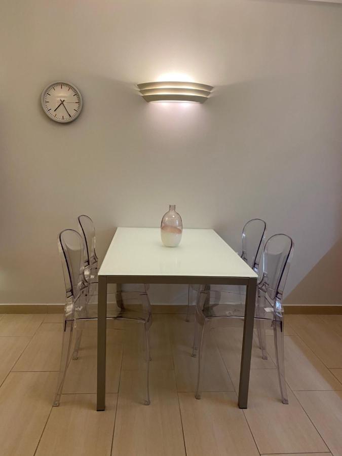 Parizsi Udvar I. Apartment Дебрецен Экстерьер фото