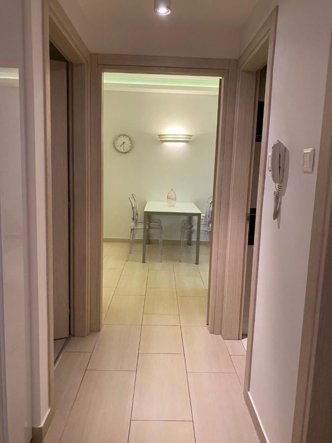 Parizsi Udvar I. Apartment Дебрецен Экстерьер фото