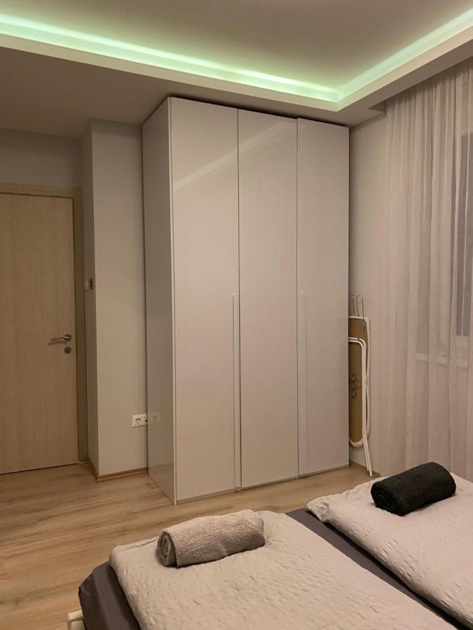 Parizsi Udvar I. Apartment Дебрецен Экстерьер фото