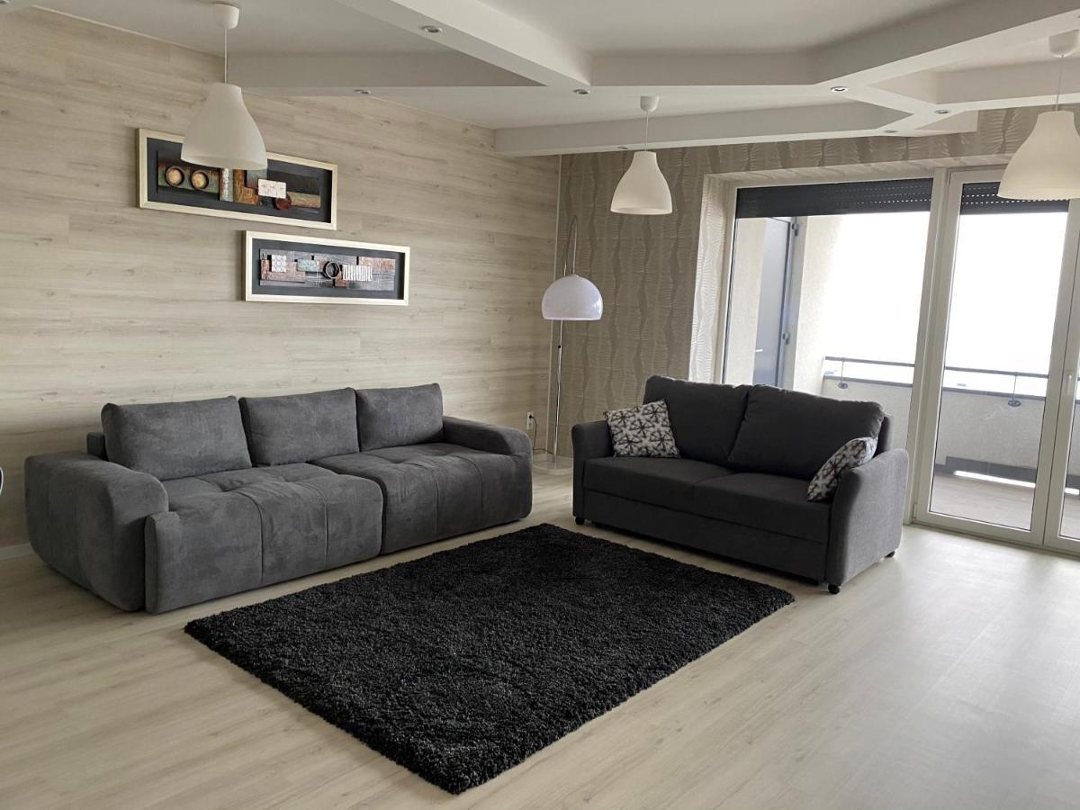 Parizsi Udvar I. Apartment Дебрецен Экстерьер фото